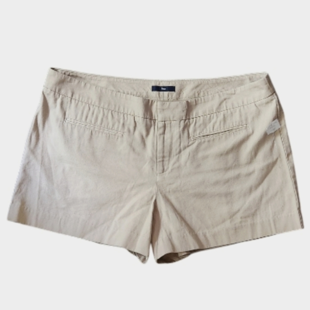 GAP Girlfriend Khaki Chino Shorts